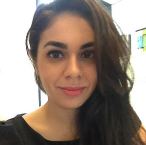 Meet your Posher, Carolina